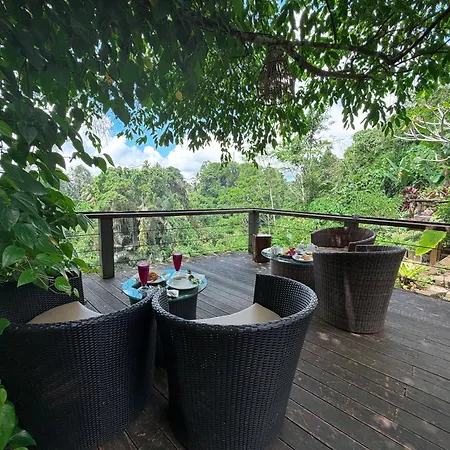 Mirah Guest House